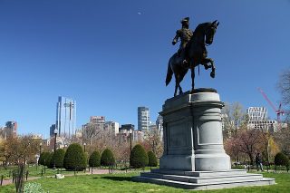 Statue of Paul Revere in Boston park